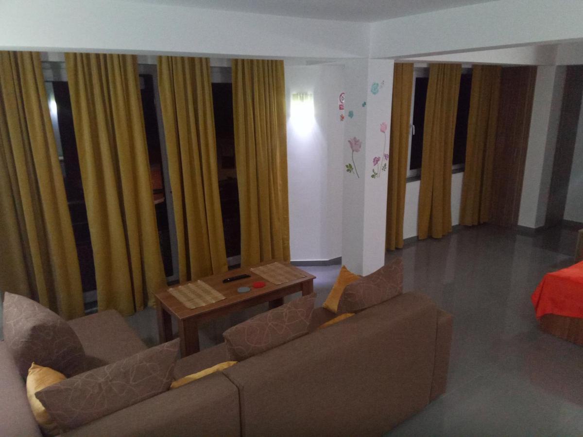 Yard House Trpejca Hotel Ohrid Ngoại thất bức ảnh