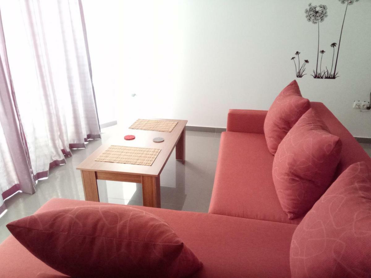 Yard House Trpejca Hotel Ohrid Ngoại thất bức ảnh